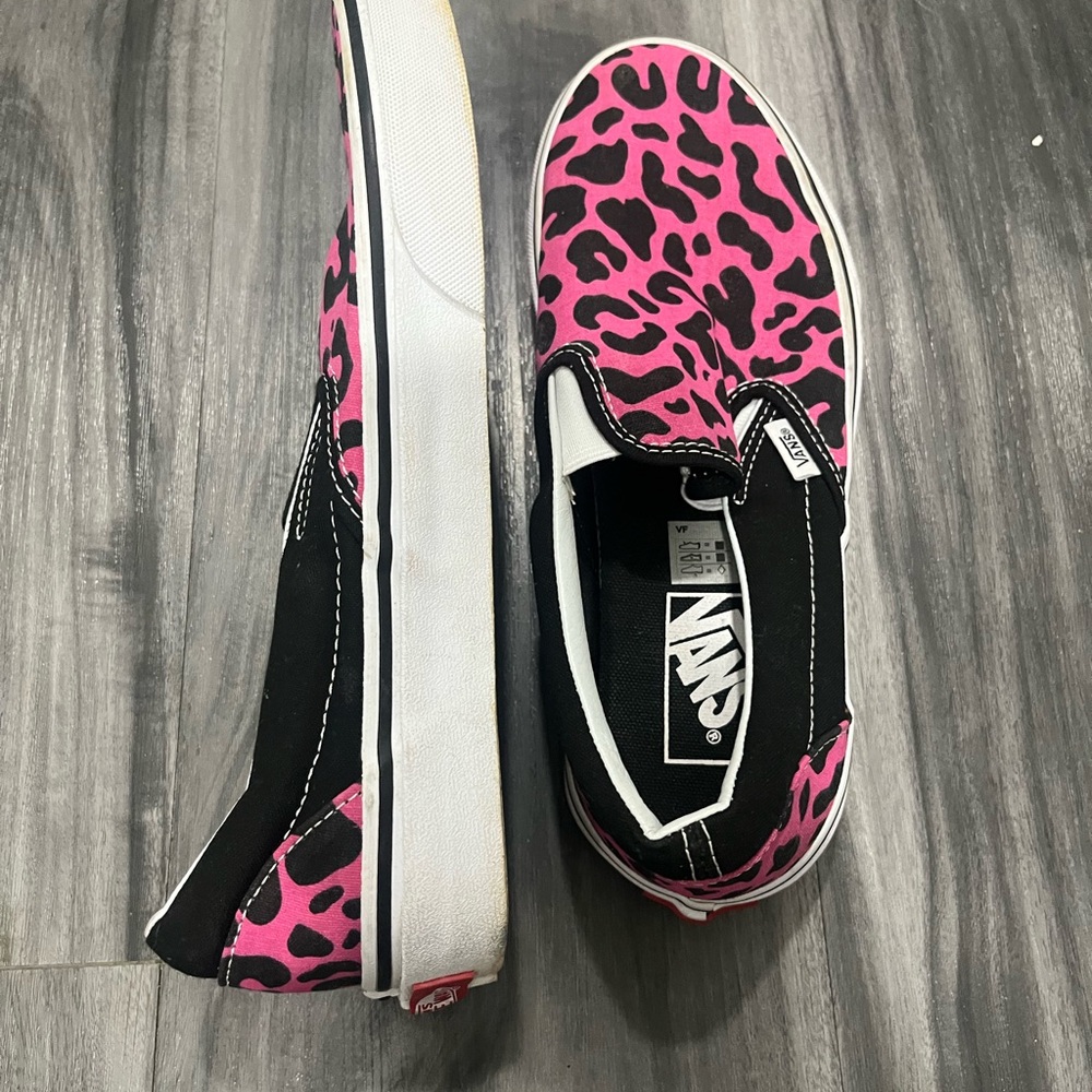 Pink Leopard Vans - Picture 2 of 4